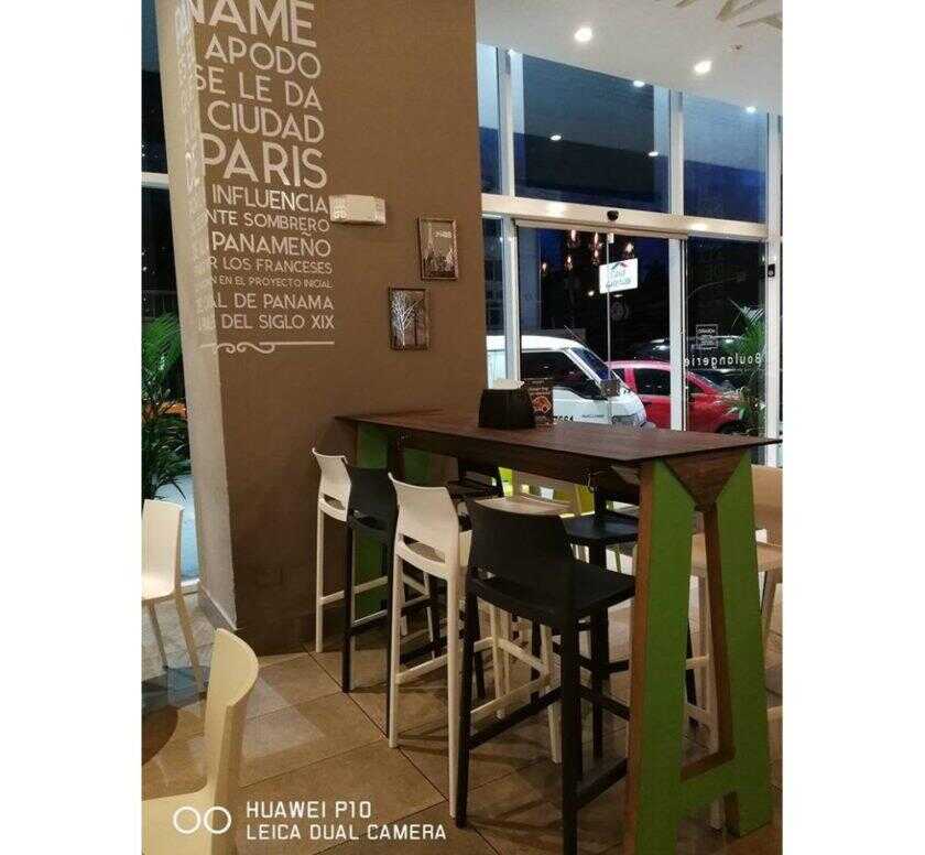 Bakhita σκαμπό bar35