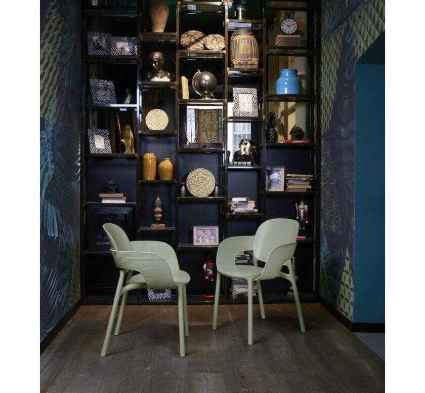 Hug art.2382 πολυθρόνα1
