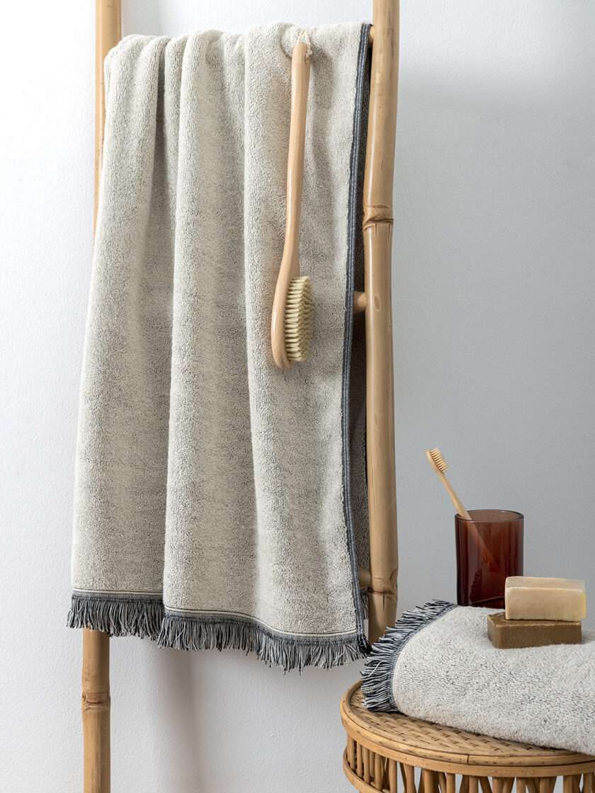 Πετσέτα Λουτρού Towels Collection 70x140 IGGY BLACK