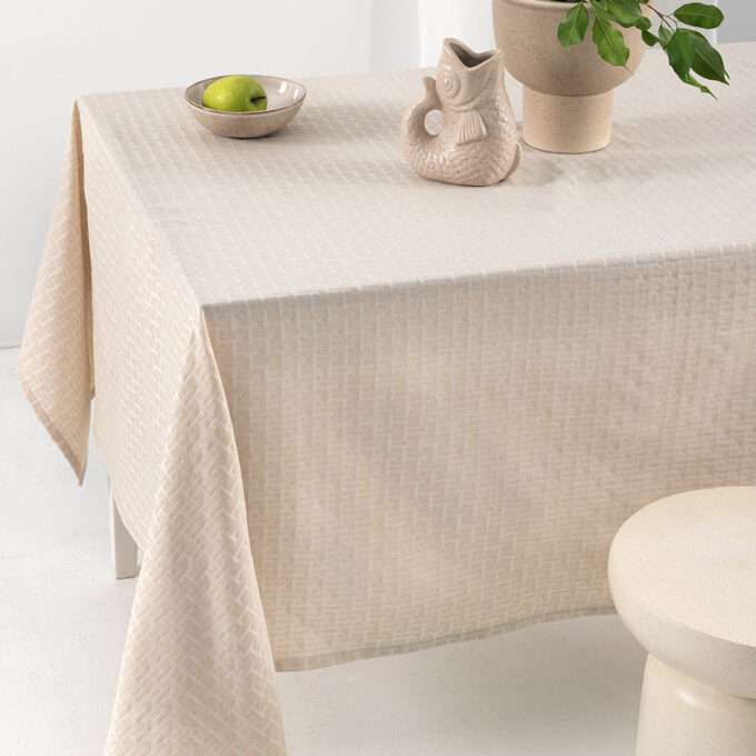 Τραπεζομάντηλο Αλεκιαστο Formal Dinner 175x320 MILLY BEIGE
