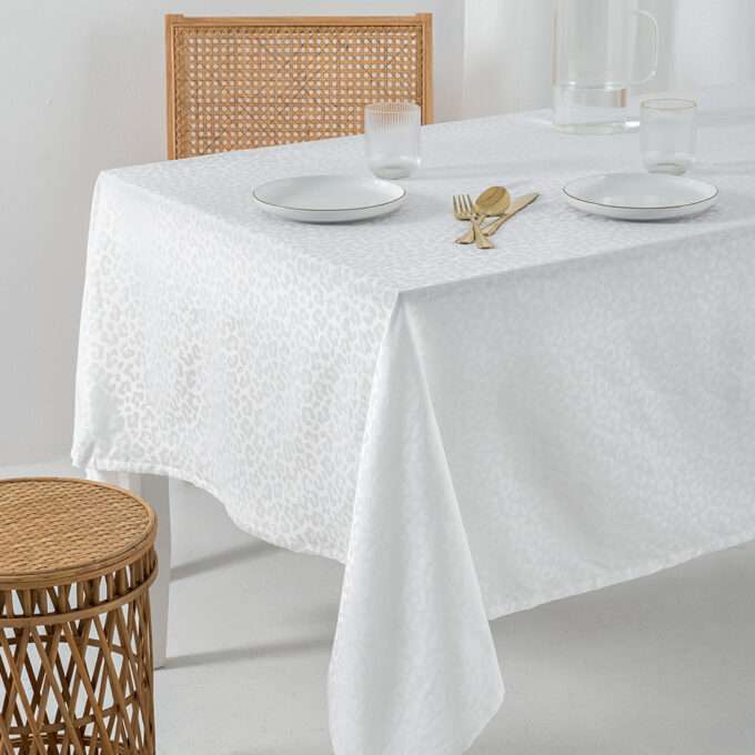 Τραπεζομαντηλο Αλεκιαστο Formal Dinner 175x160 LITA WHITE