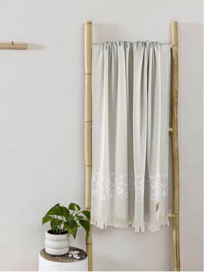 Πετσέτα 90x160 - Leona Jacquard