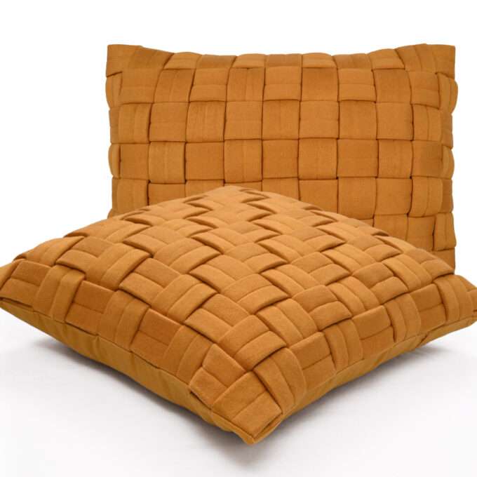 Clusp (Mustard) Cushion with polyfiller-1