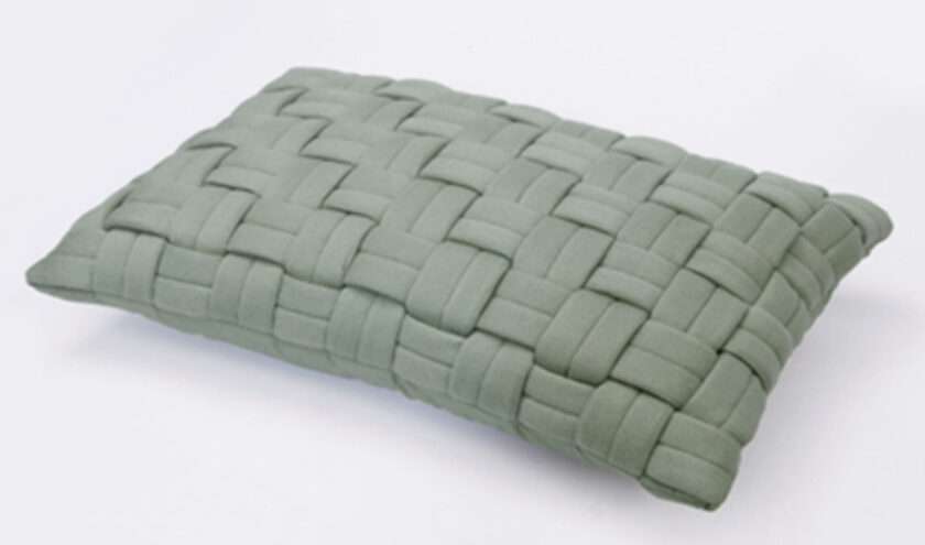 Clusp (Pistachio Green) Cushion with polyfiller-2