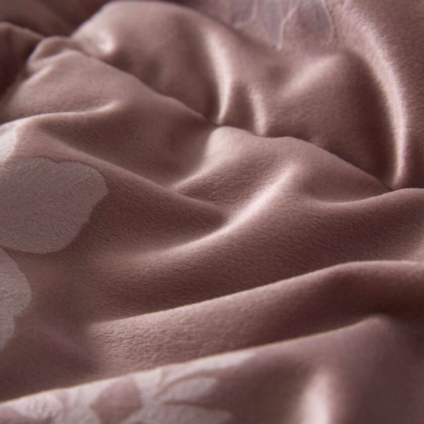 Cordelia (Amethyst) Comforter-4