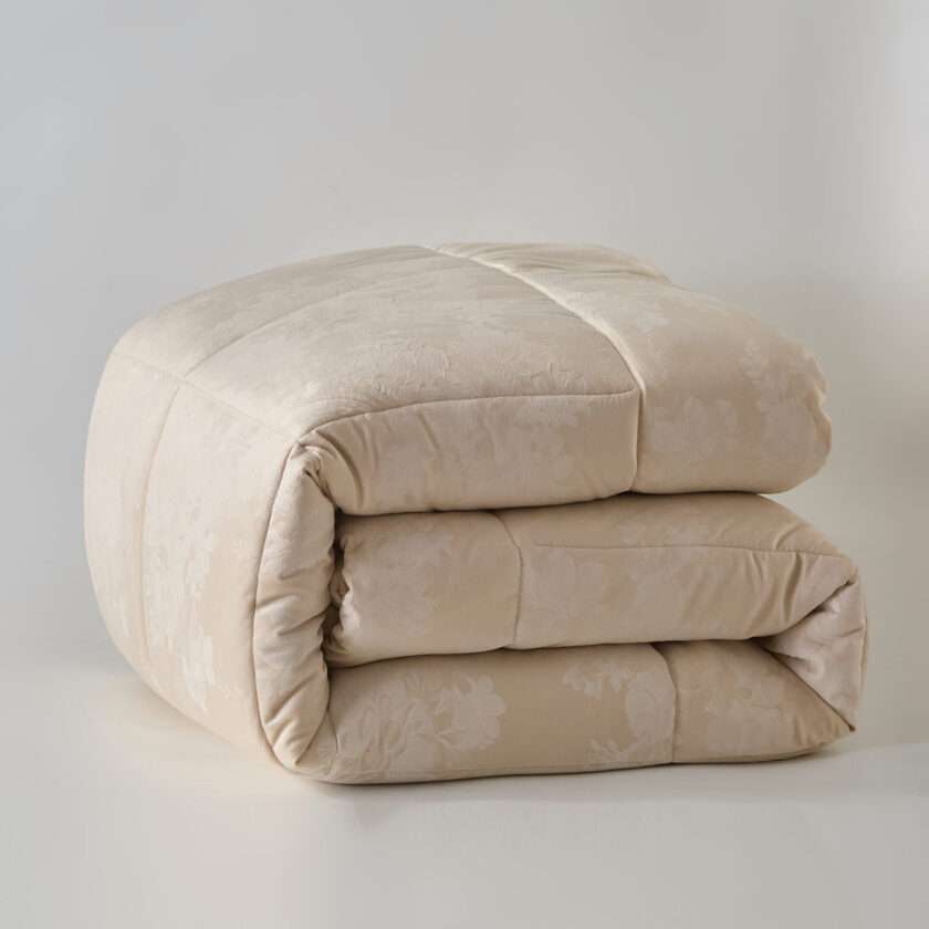 Cordelia (Cream) Comforter-4