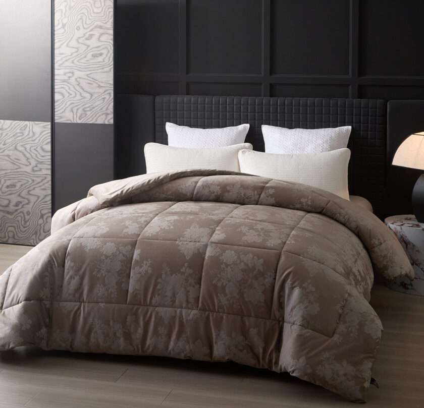 Cordelia (Grey) Comforter-2