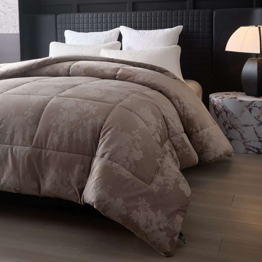 Cordelia (Grey) Comforter-3