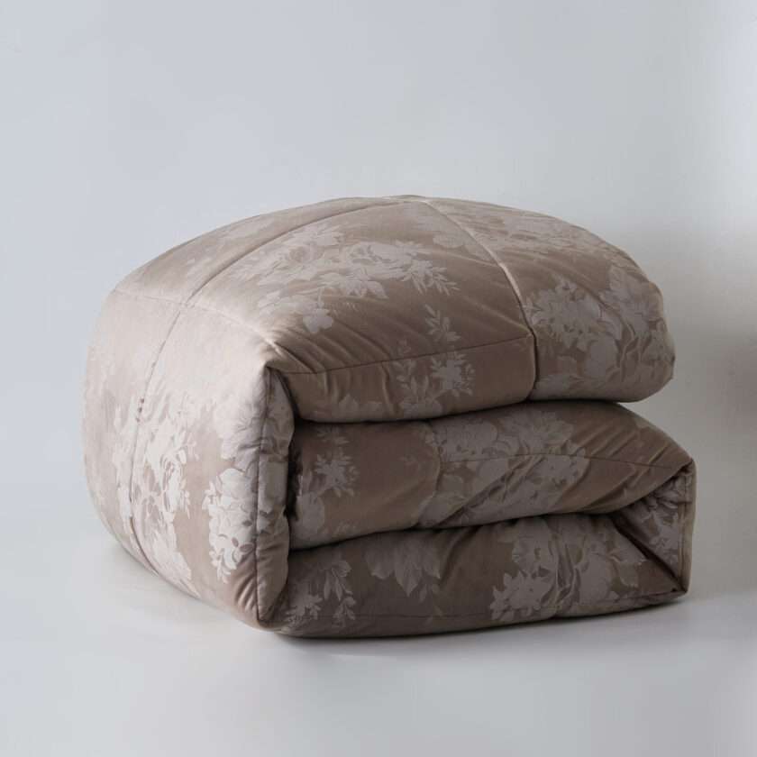Cordelia (Grey) Comforter-4