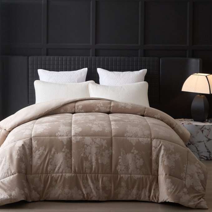 Cordelia (Taupe) Comforter-1