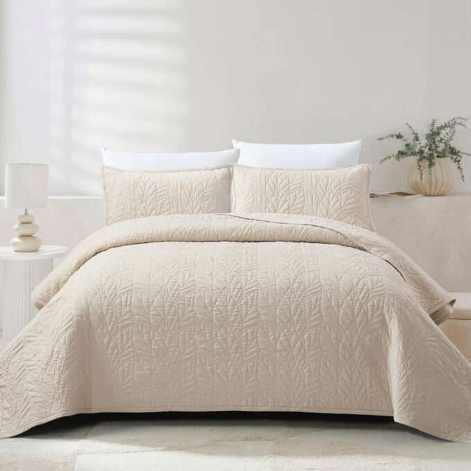 Fiona (Moonbeam) Bedspread-1