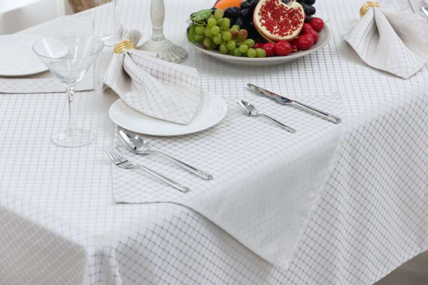 Puzzle (Beige) Tablecloth-2