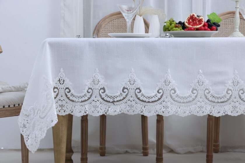PLS-7B027 (White) Tablecloth-3