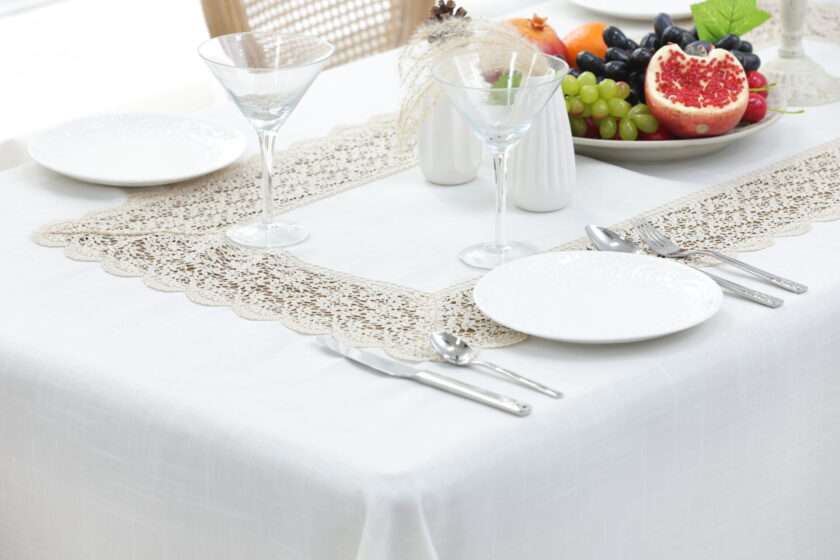 QZ1600053 (Cappuccino) Tablecloth-3